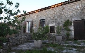 le rocher de Sampzon